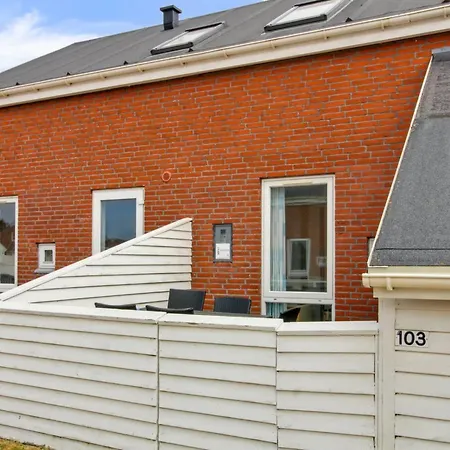 Rebus - 2-3km From The Sea By Interhome Lejlighed